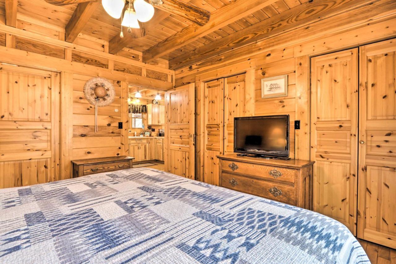 Creekside Sevierville Cabin Game Room And Hot Tub! Экстерьер фото