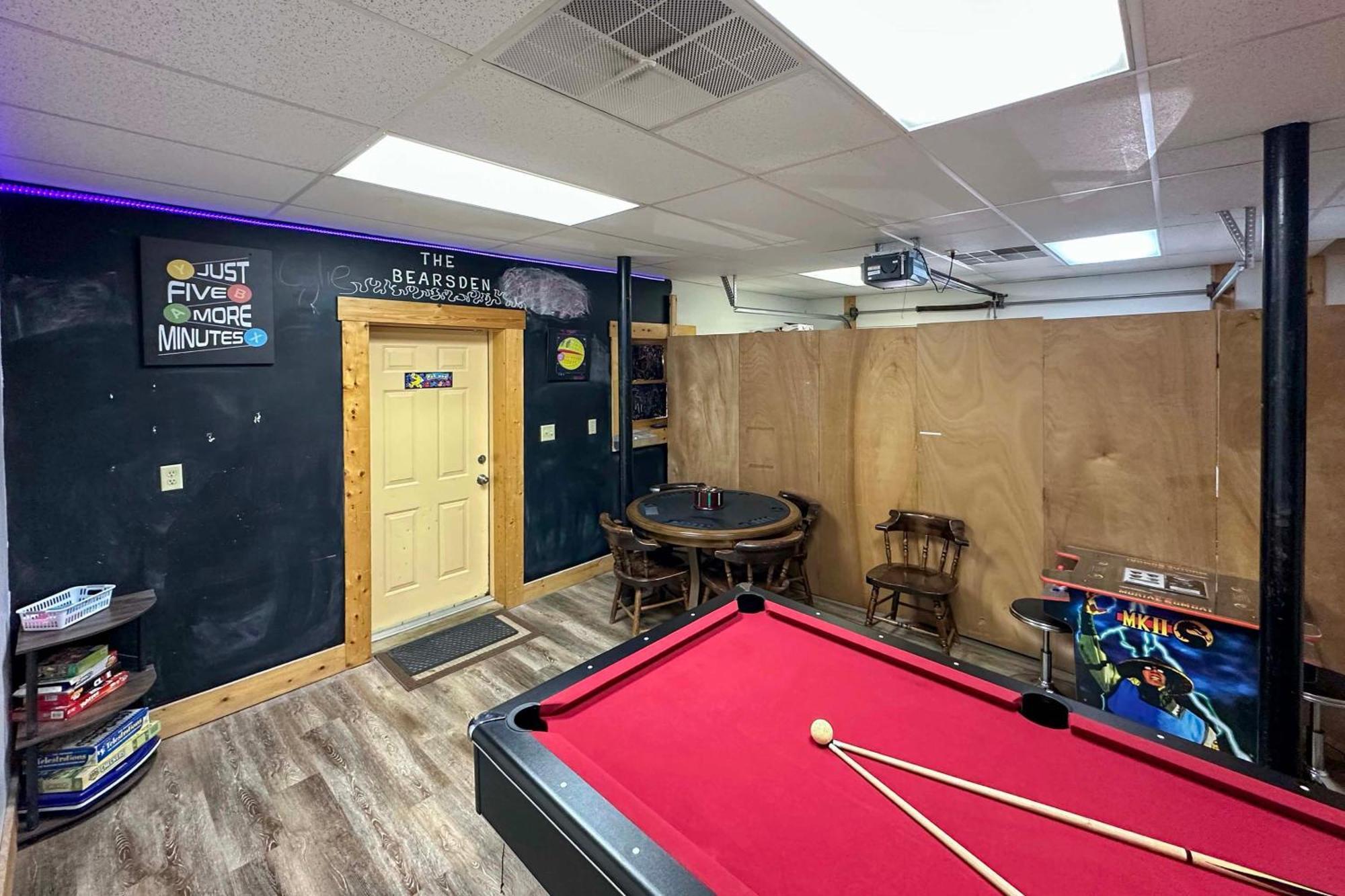 Creekside Sevierville Cabin Game Room And Hot Tub! Экстерьер фото